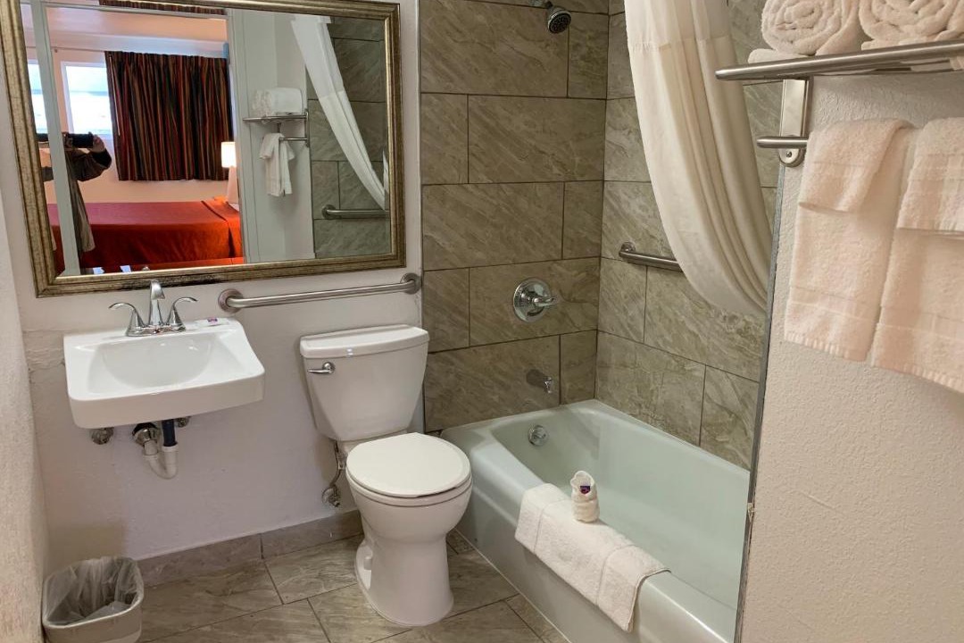 Photo of Bathroom in Highlands