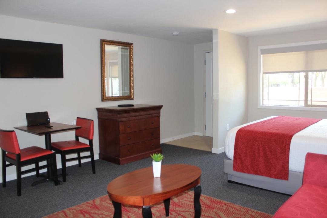 Photo of Livingroom in Alamosa