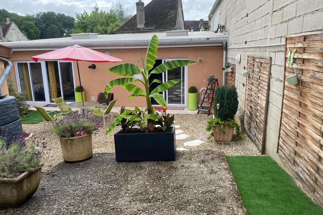 Photo of Others in Villy