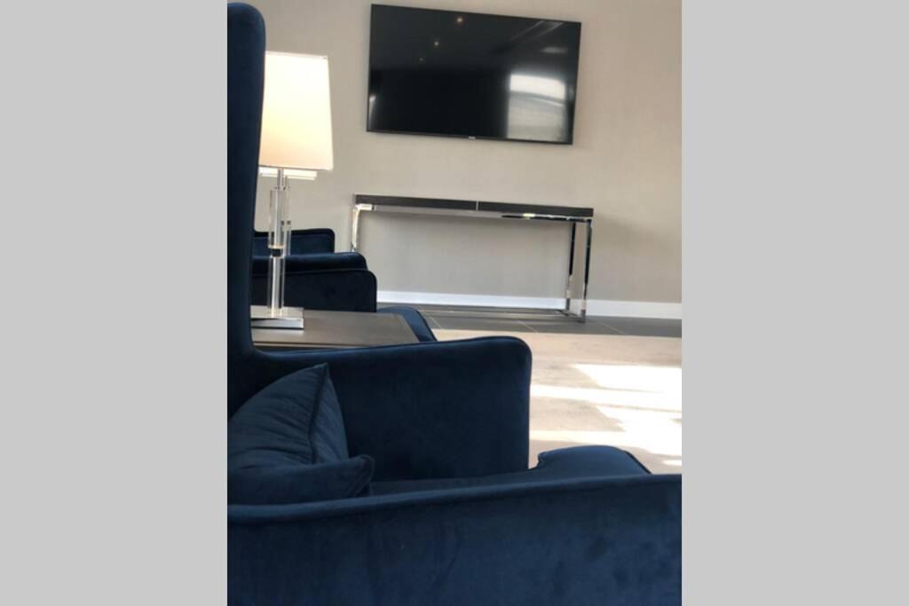 Photo of Livingroom in Gillingham