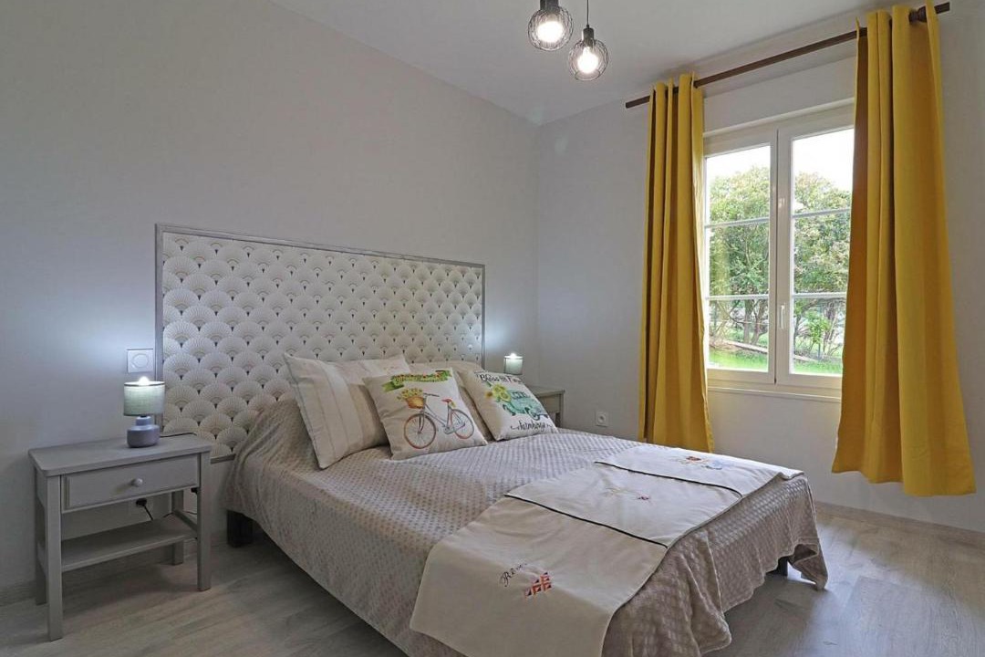 Photo of Bedroom in Saint-Mars-d'Egrenne
