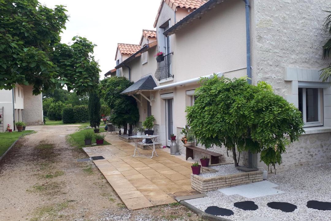 Photo of Others in Saint-Genest-d'Ambiere