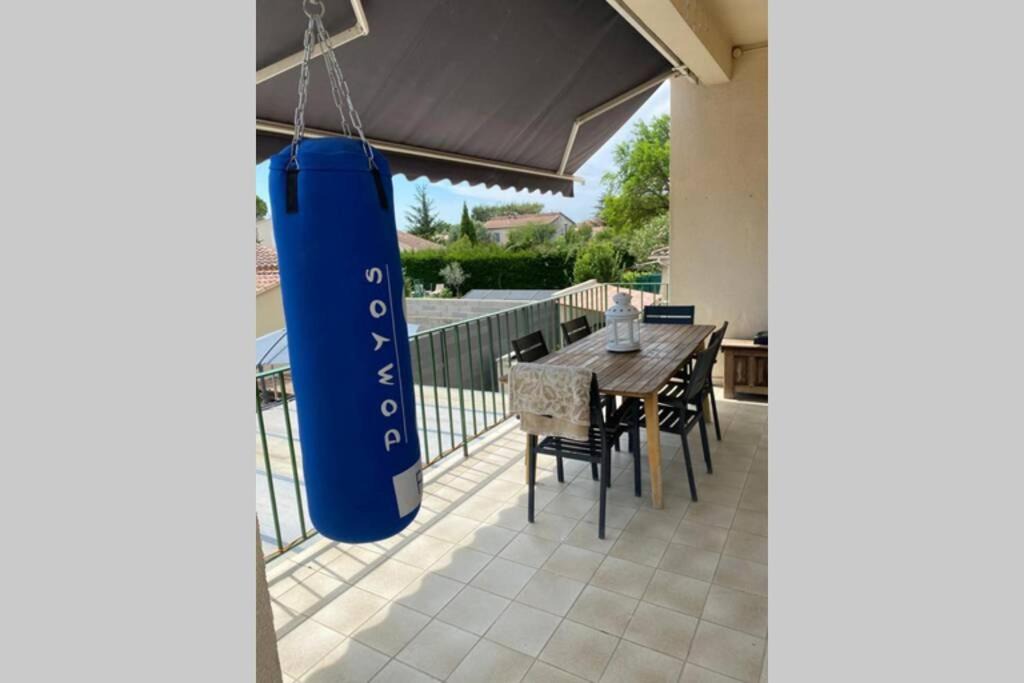 Photo of Patio Balcony in Entraigues-sur-la-Sorgue