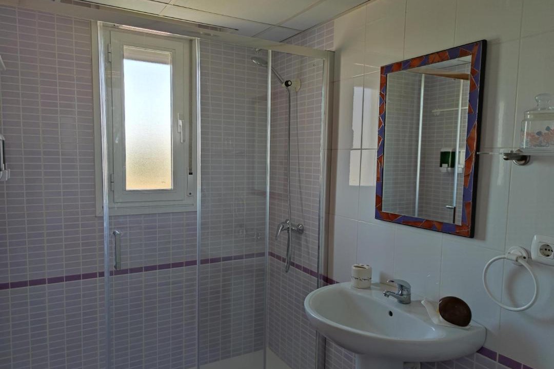 Photo of Bathroom in Lumpiaque