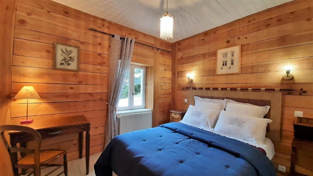 Photo of Bedroom in Sembadel