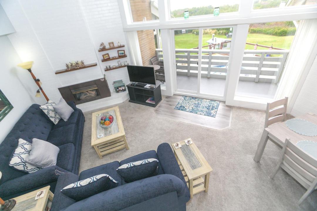 Photo of Others in Ocean Shores