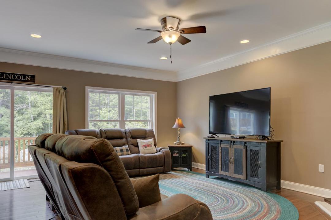 Photo of Others in Lincoln