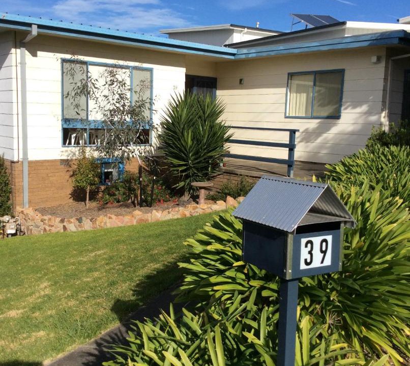 Photo of Buildings in Lakes Entrance