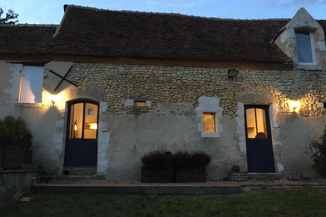 Photo of Buildings in Ceton