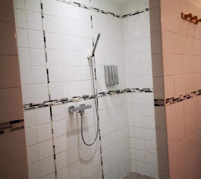 Photo of Bathroom in Plichancourt