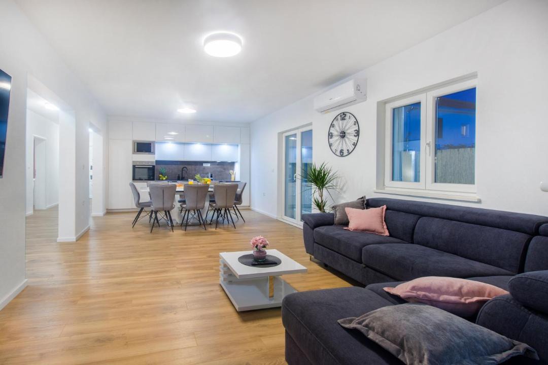 Photo of Livingroom in Marina