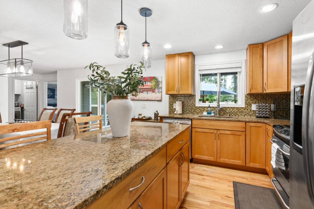 Photo of Kitchen in Lake Oswego