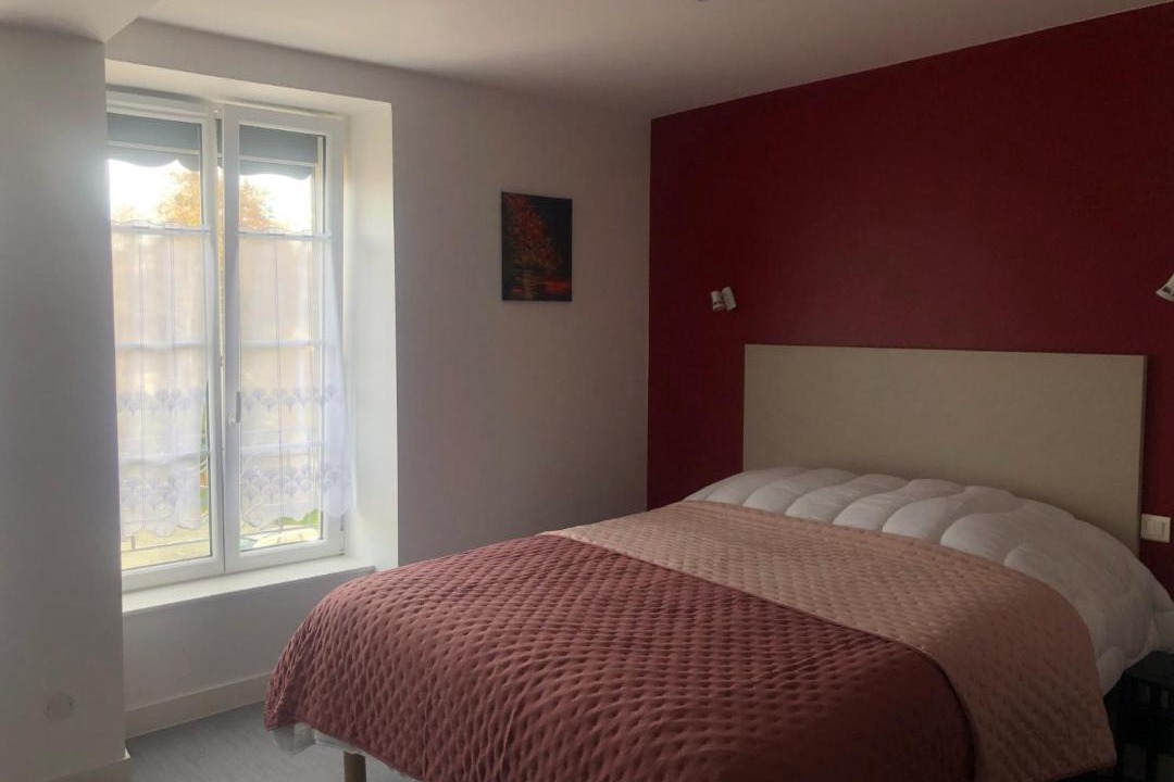 Photo of Bedroom in Saint-Laurent-sur-Sevre