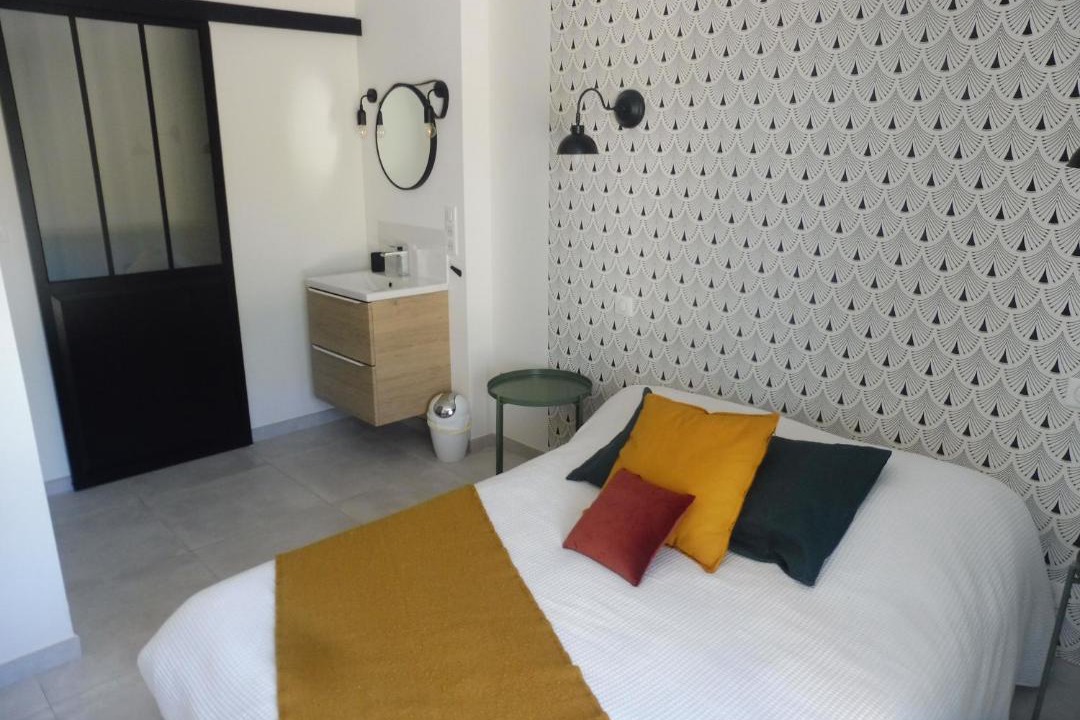 Photo of Bedroom in Lias