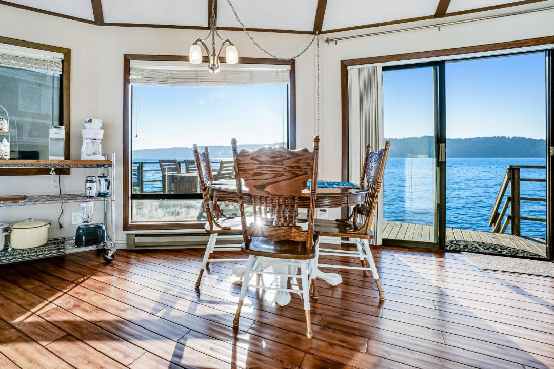 Photo of Others in Hoodsport