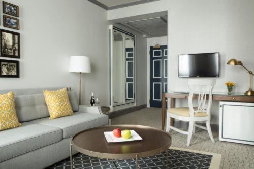 Photo of Others in Theater District