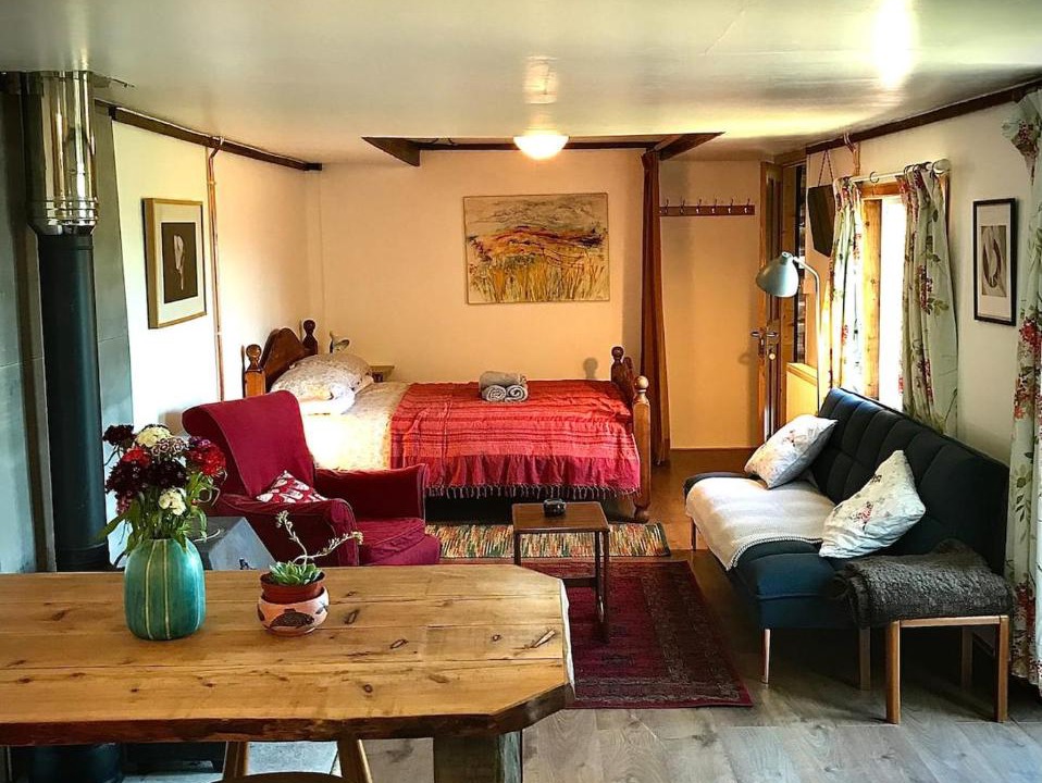 Photo of Others in Gweek