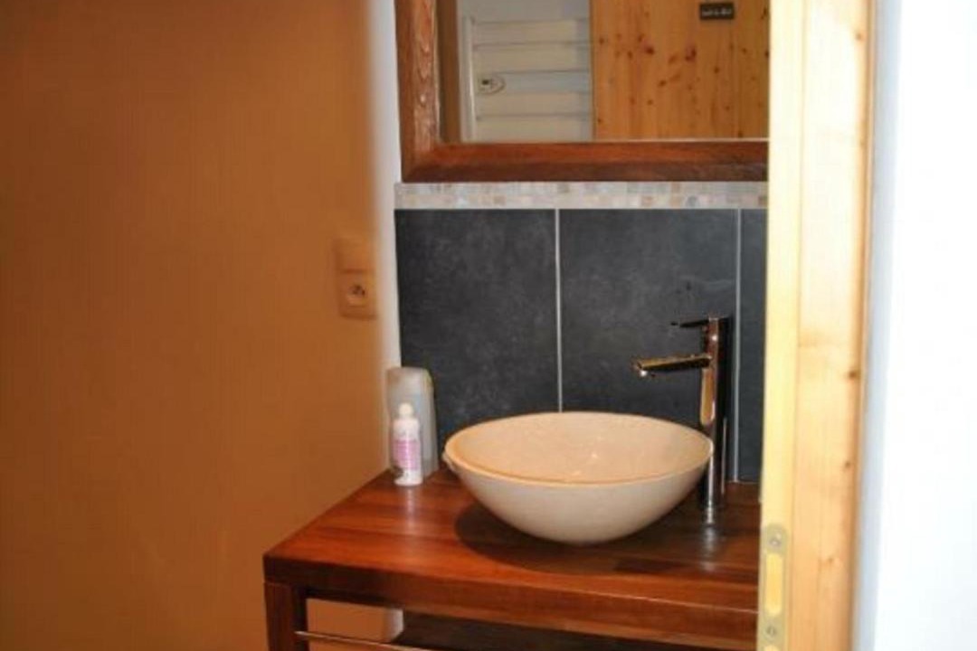 Photo of Bathroom in Charnizay