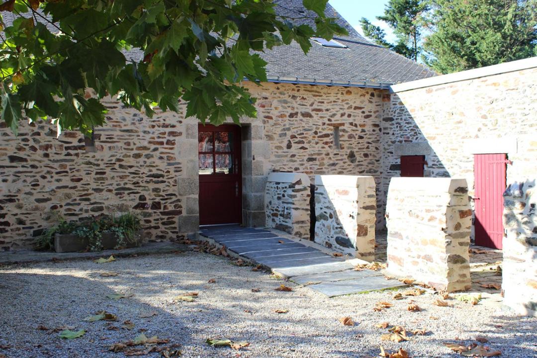 Photo of Buildings in Saint-Gildas-des-Bois