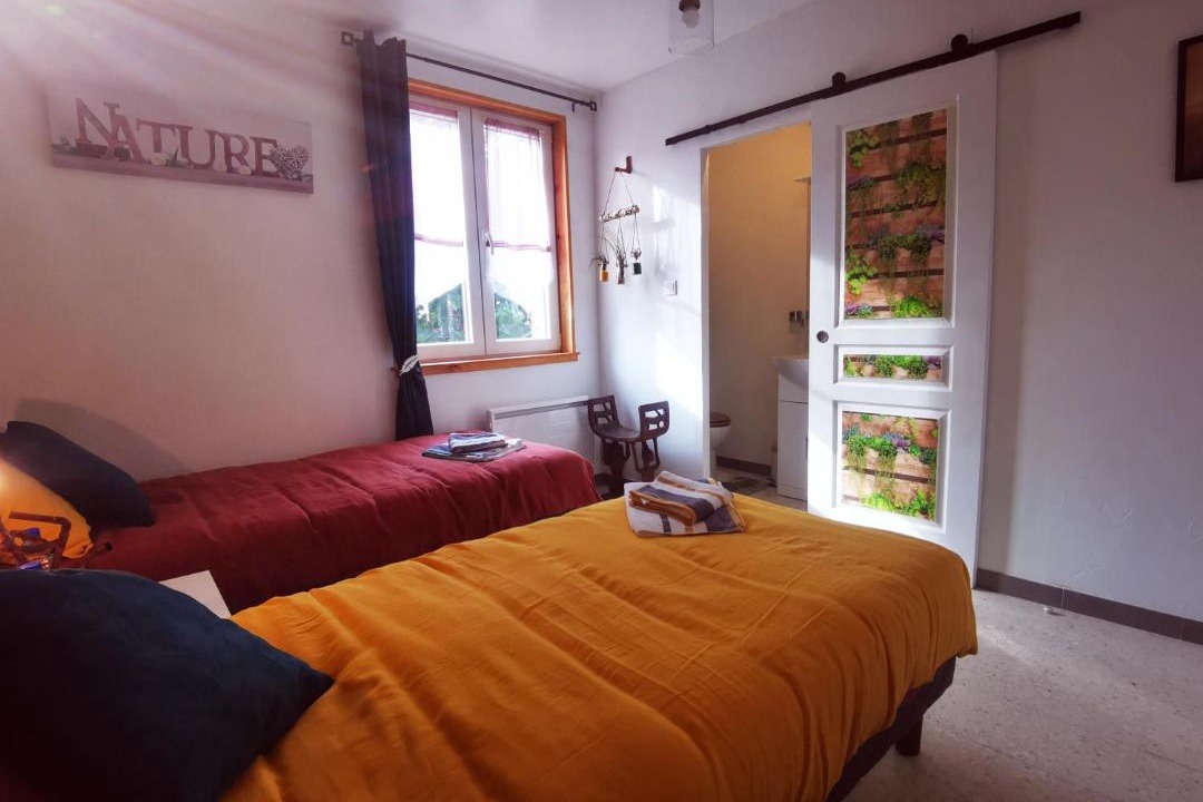 Photo of Others in Felines-Termenes