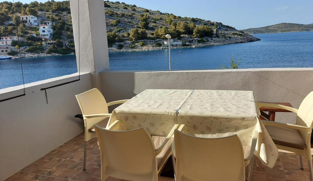 Photo of Patio Balcony in Zirje