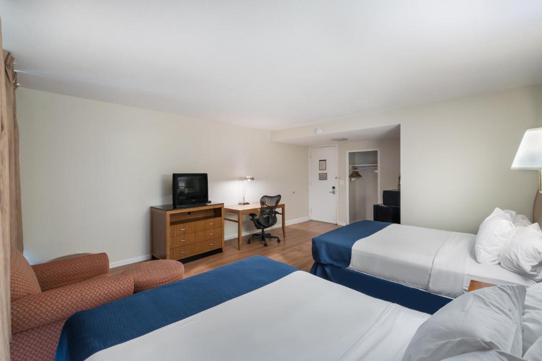 Photo of Bedroom in Painted Post