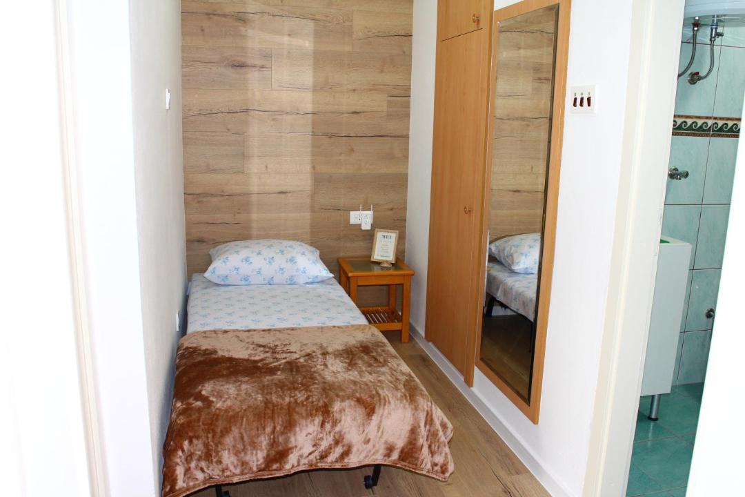 Photo of Bedroom in Komiza