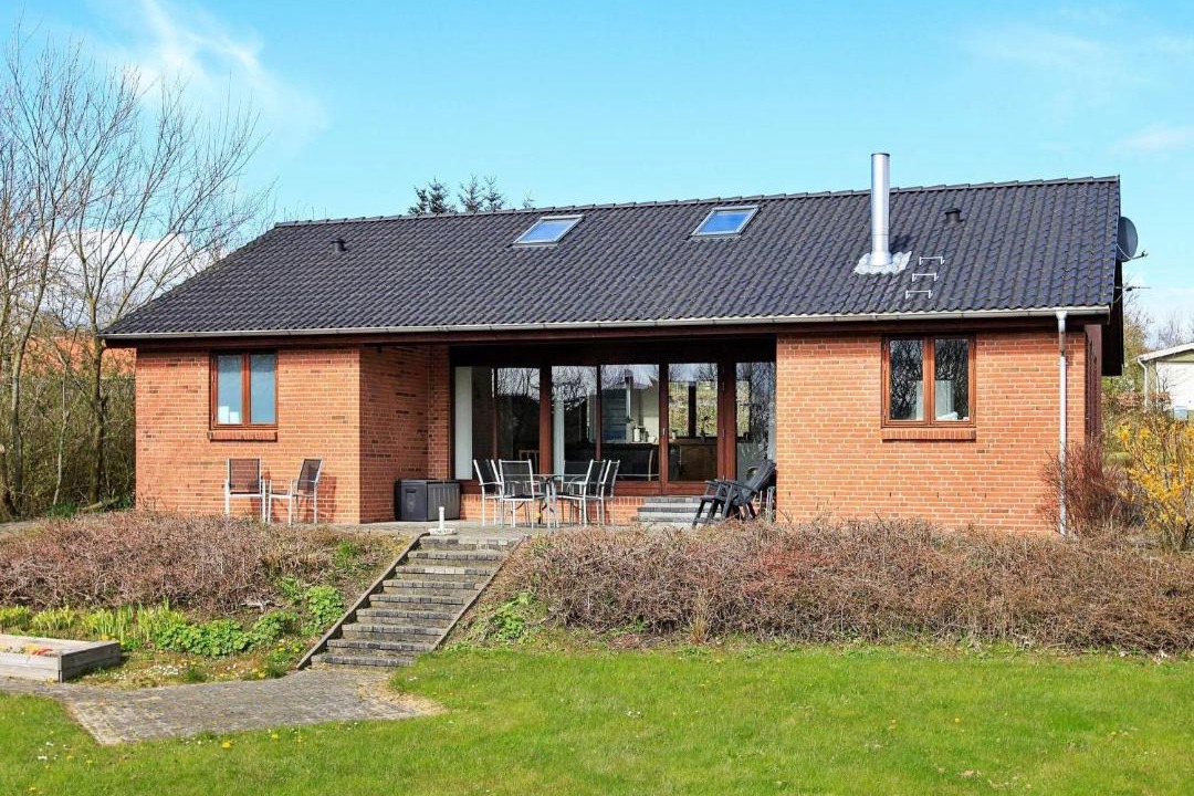 Photo of Buildings in Remmer Strand