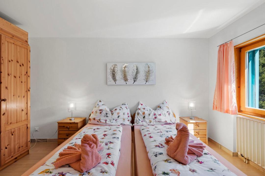 Photo of Bedroom in Valbella