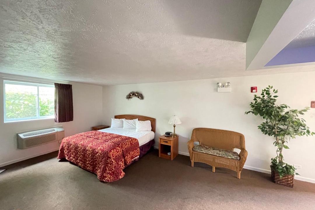 Photo of Others in Lyons