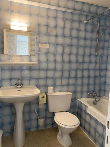 Photo of Bathroom in Saint-James