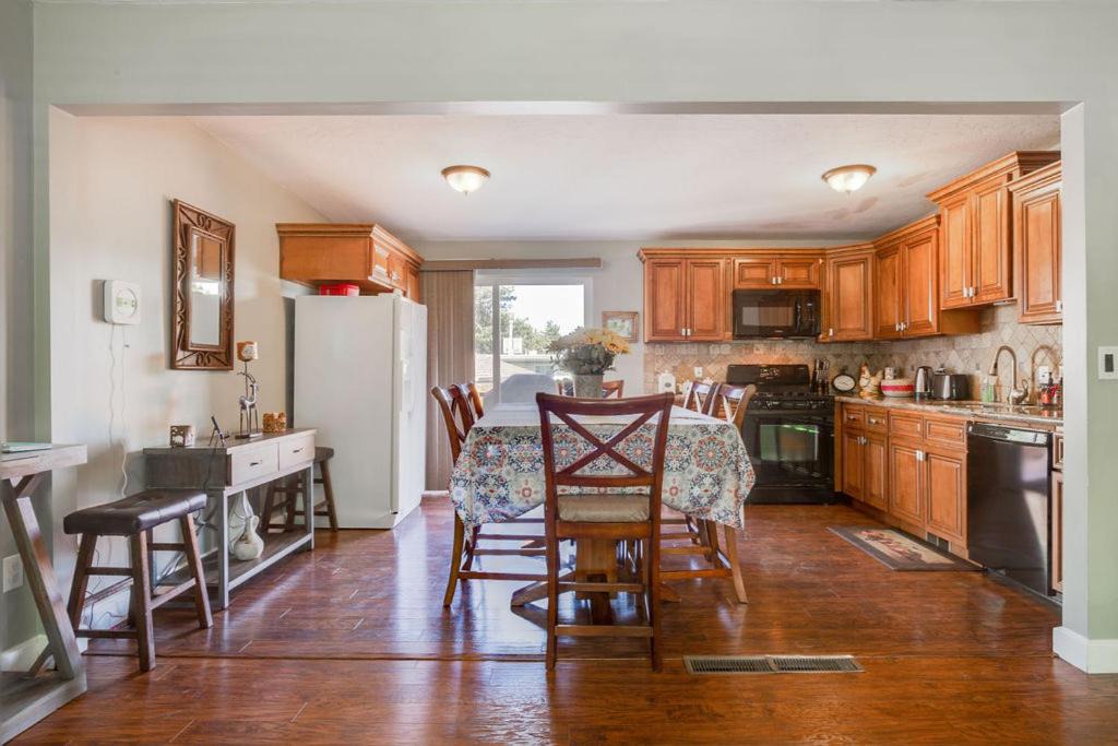 Photo of Kitchen in West Jordan
