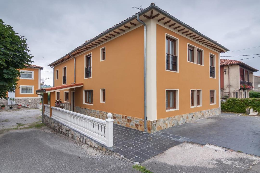 Photo of Others in Queveda