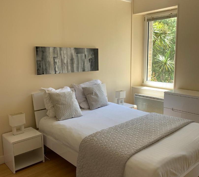 Photo of Bedroom in Saint-Ideuc