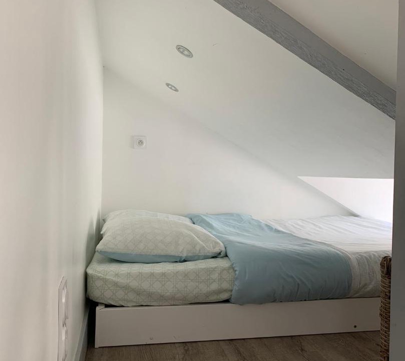 Photo of Bedroom in Saint-Ideuc