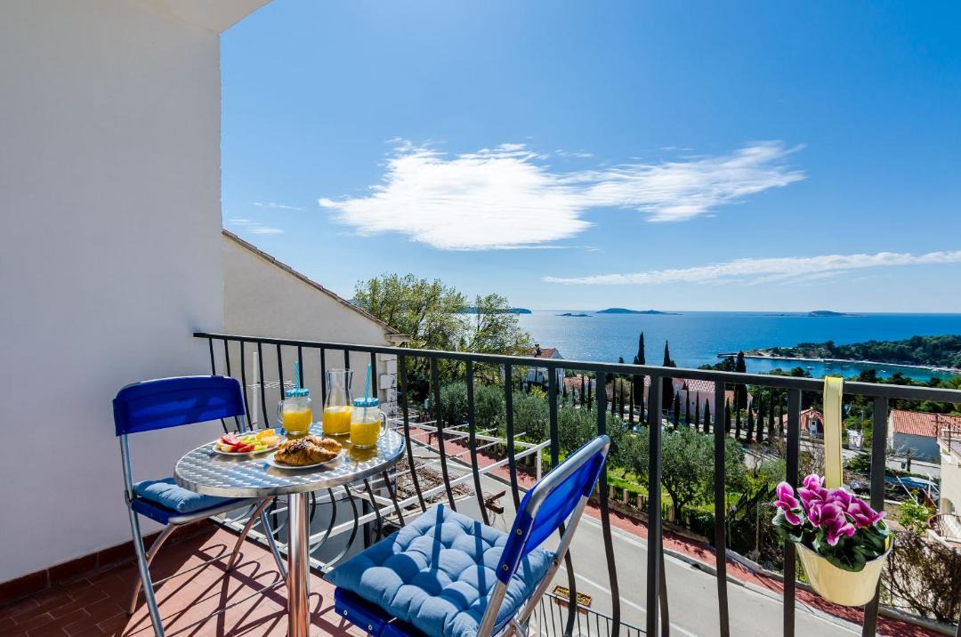Photo of Patio Balcony in Brasina