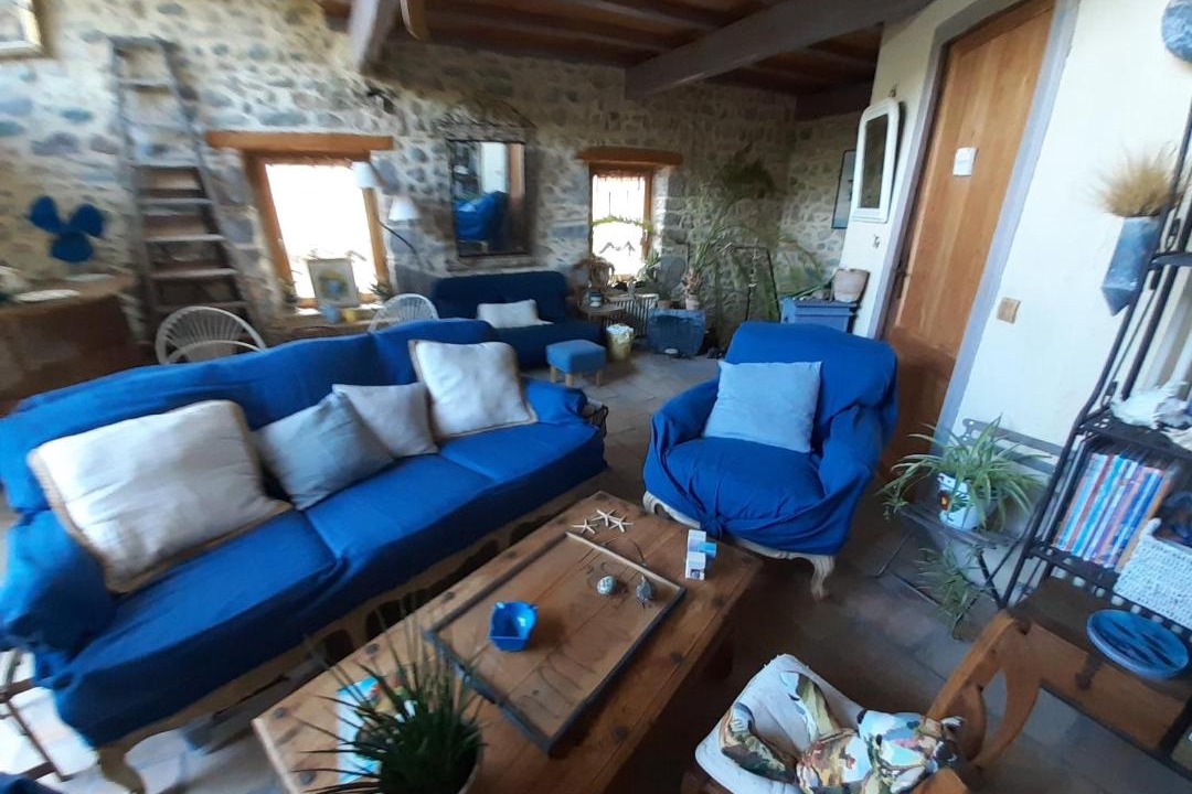 Photo of Livingroom in Peret
