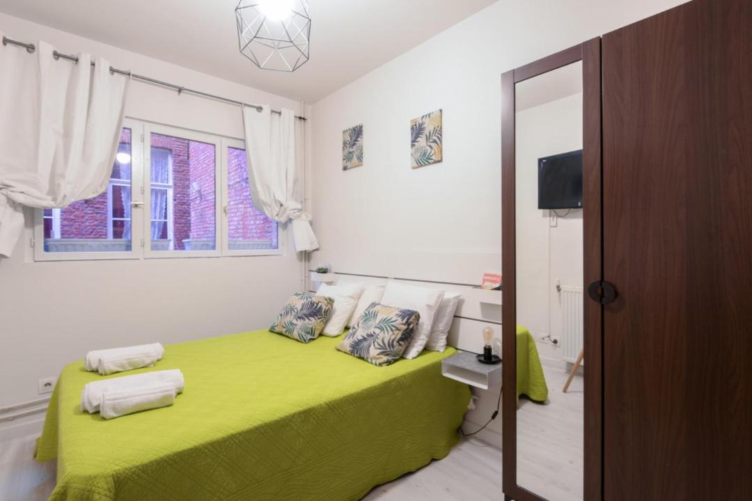 Photo of Bedroom in Lille Centre Ville