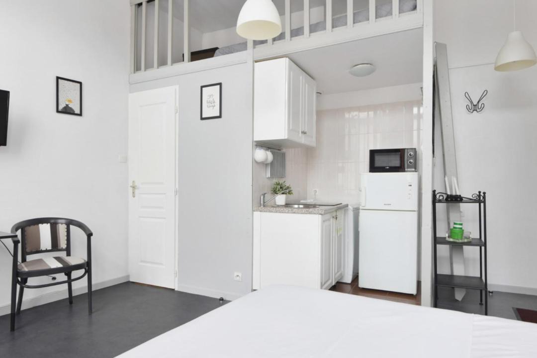 Photo of Others in Bethune