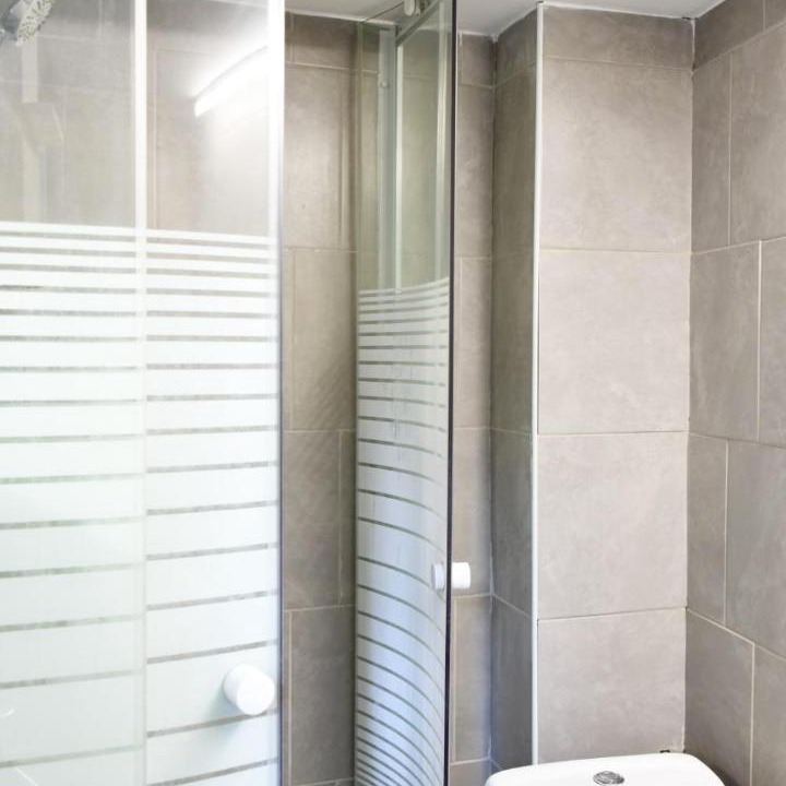 Photo of Bathroom in Bethune