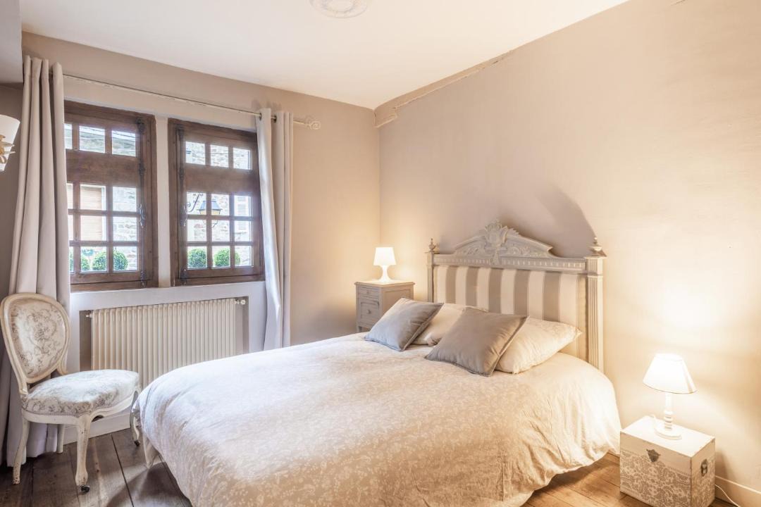 Photo of Others in Dinan