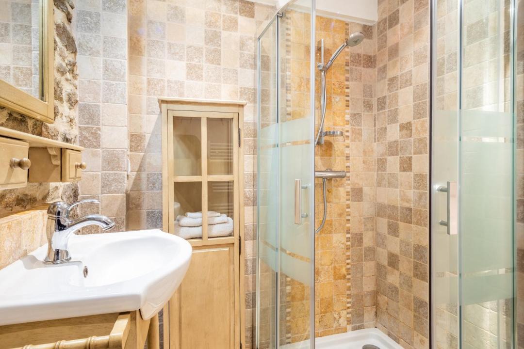 Photo of Others in Dinan