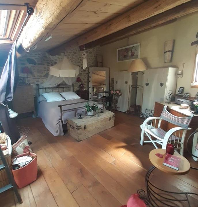 Photo of Livingroom in Peret