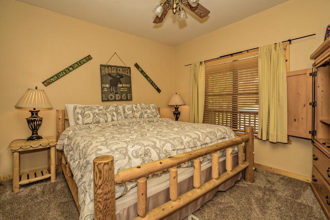Photo of Bedroom in Pigeon Forge