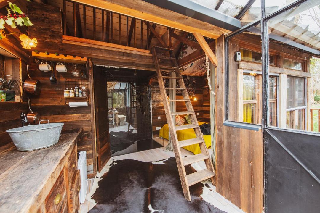 Photo of Others in Lay