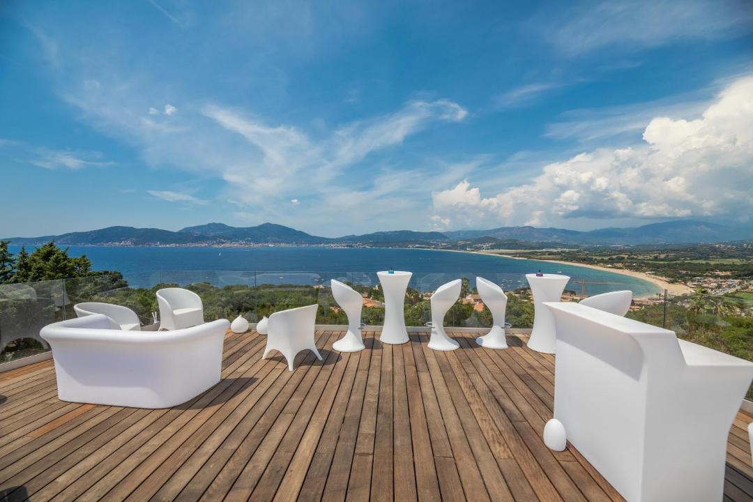 Photo of Patio Balcony in Porticcio