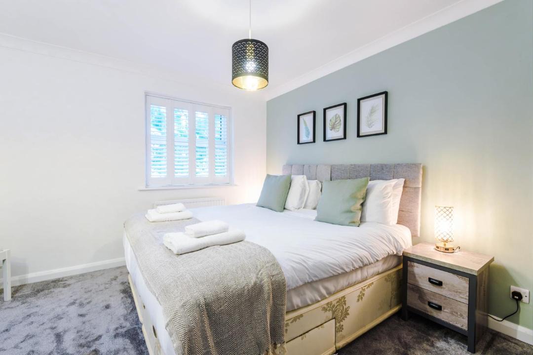 Photo of Others in Hoole