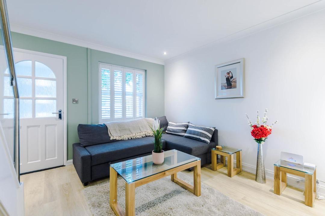 Photo of Others in Hoole