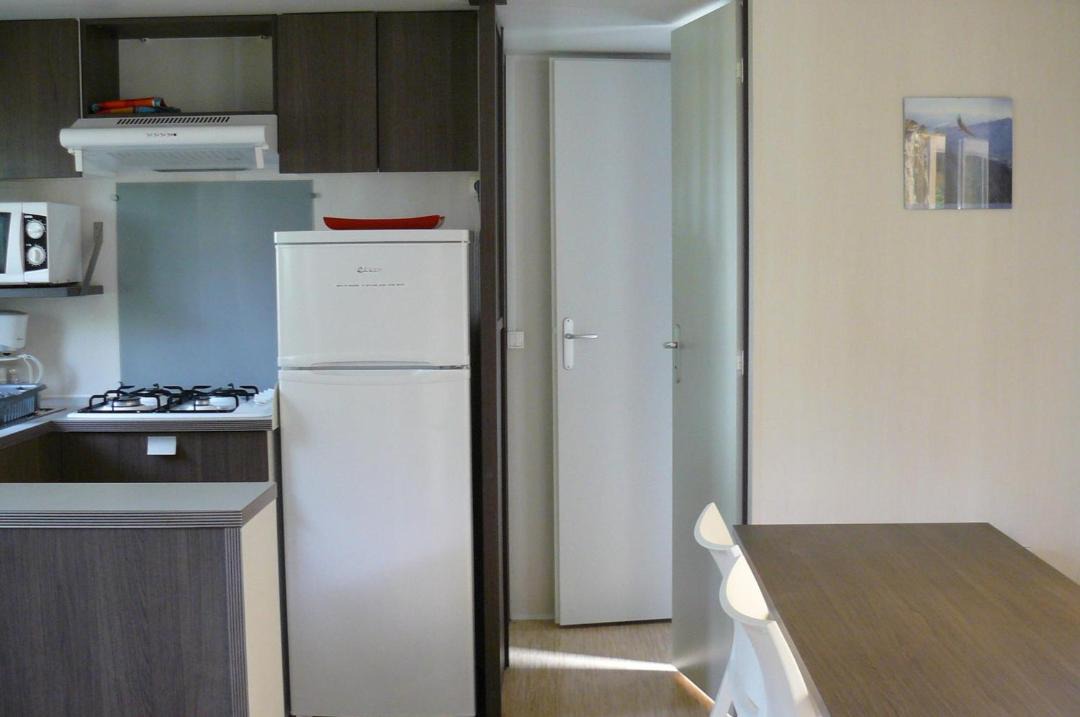 Photo of Others in Louvie Juzon