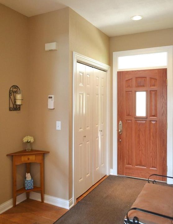 Photo of Livingroom in Redgranite